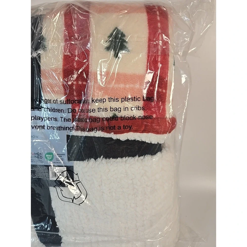 Cuddl Duds Christmas Trees Plaid White Throw Faux Sherpa 50 x 60 New‎ Cozy